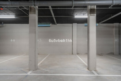 025fefa628e46501f8e3ab369cee48db - 21