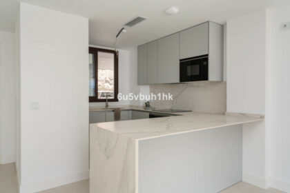 025fefa628e46501f8e3ab369cee48db - 3