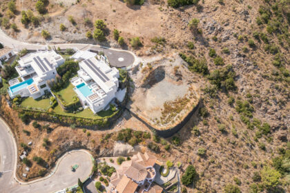 02a61004dc52efbdfebc3a8f6c82b9d3 - 10