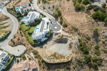 02a61004dc52efbdfebc3a8f6c82b9d3 - 8