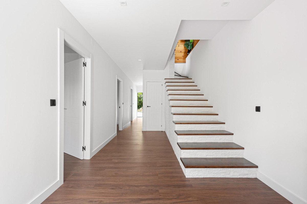 02cc430308820aec7e6836364f68ea7d - 8