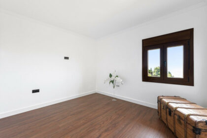 02cc430308820aec7e6836364f68ea7d - 9