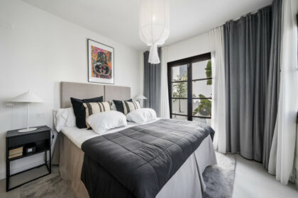 02ebd14ecfeb2f5c45c8ed69c988f765 - 14