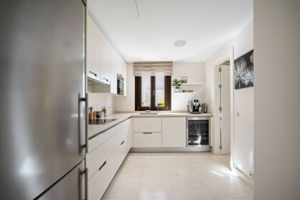 03197de312acb4f4a8c206b41675216a - 14