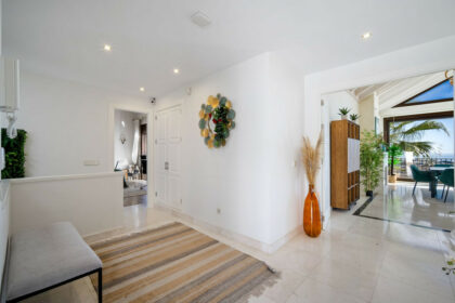 03197de312acb4f4a8c206b41675216a - 5