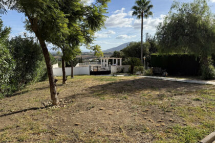 03a29de384adbec3a74a6831db1c3c74 - 31