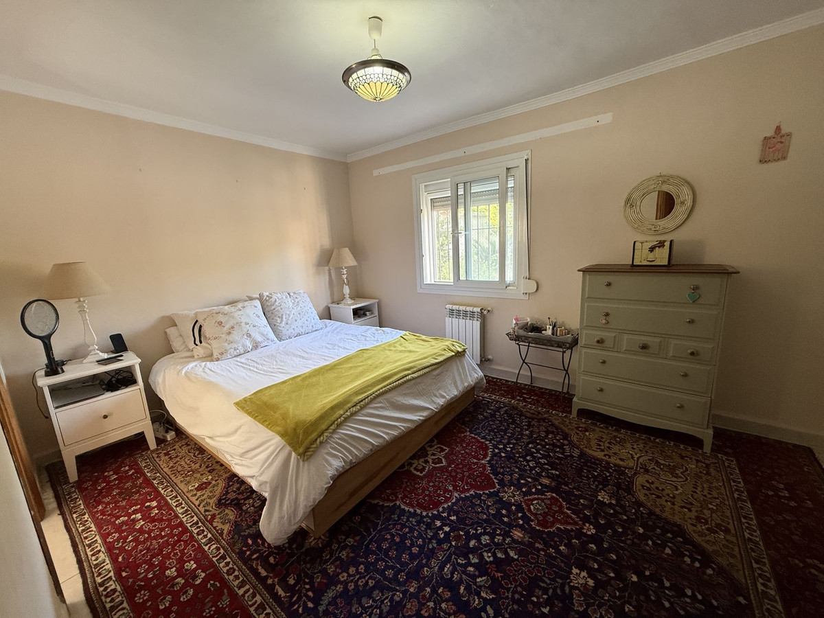 03a29de384adbec3a74a6831db1c3c74 - 9