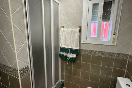 03d9c788e3cf144159c6b7dd72083168 - 32