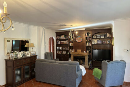 03d9c788e3cf144159c6b7dd72083168 - 39