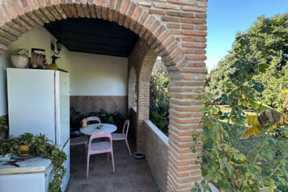 03d9c788e3cf144159c6b7dd72083168 - 5