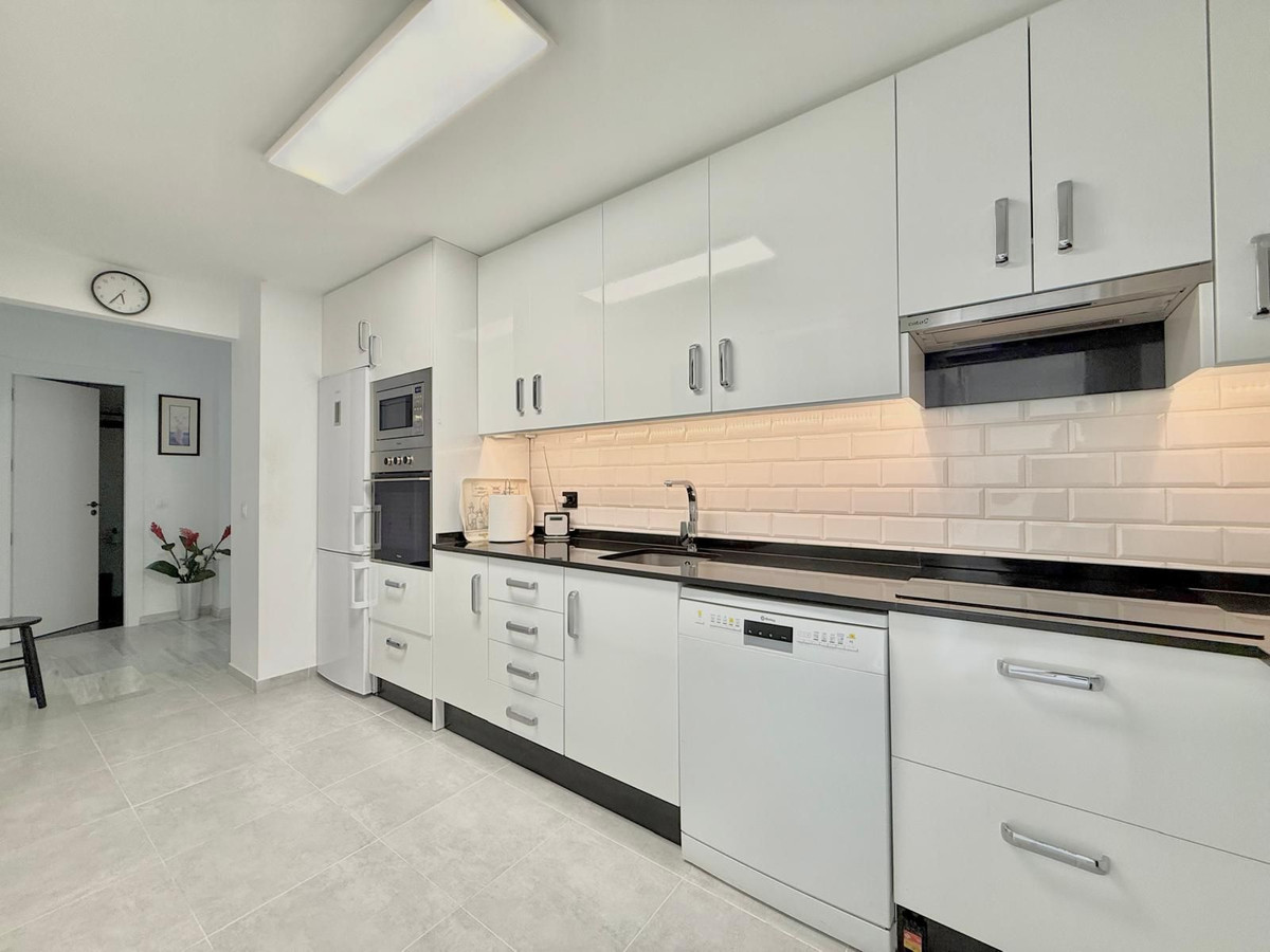 03e546354f4d0c80e716a8d1f4c31c44 - 7