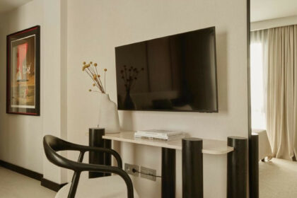 0404de04e900c77f260ae52bb5911e52 - 11