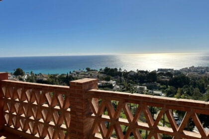 042bec449fb1ab8189603cef13fe5e14 - 31