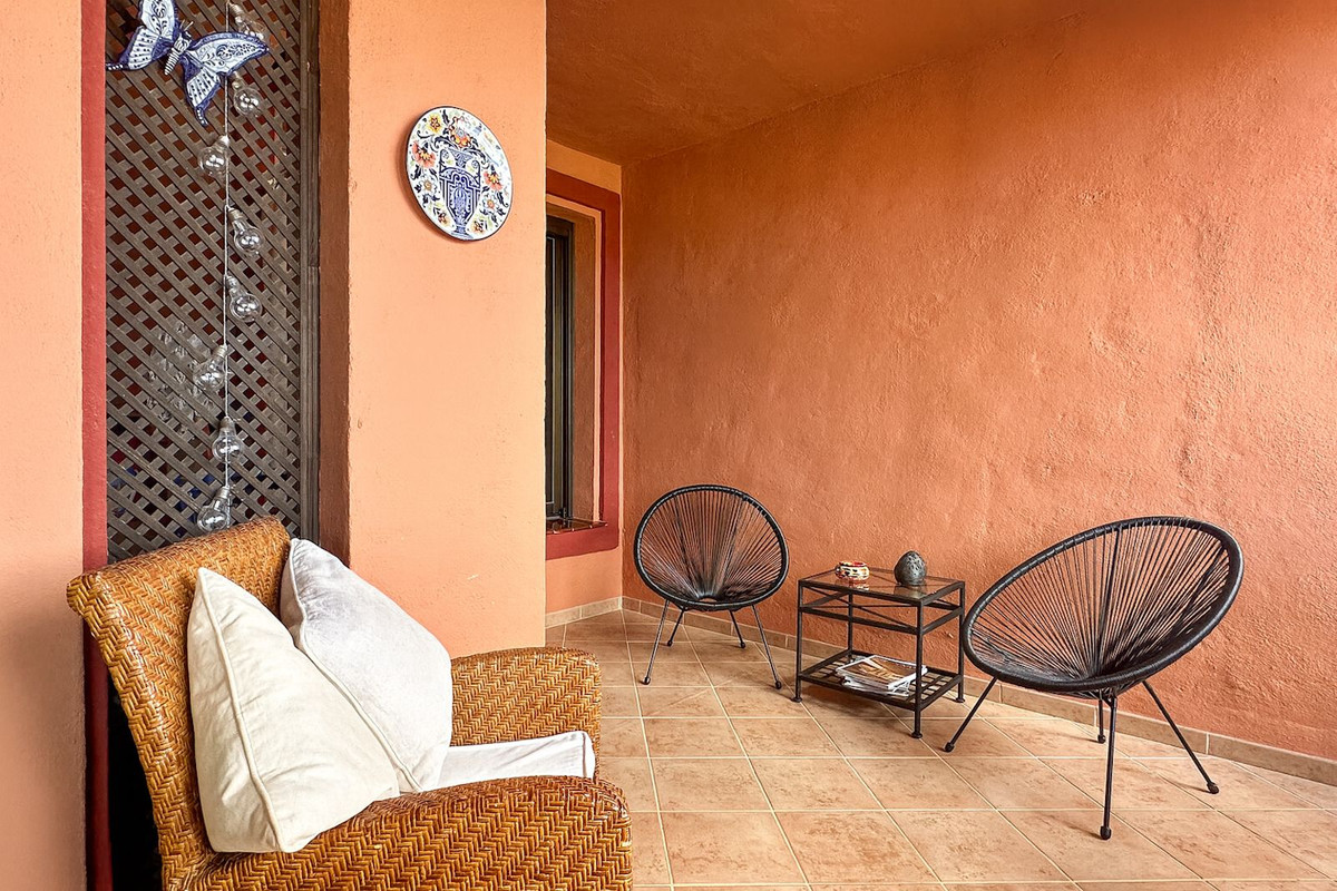 043c7660d0460578a518070483a773ee - 27