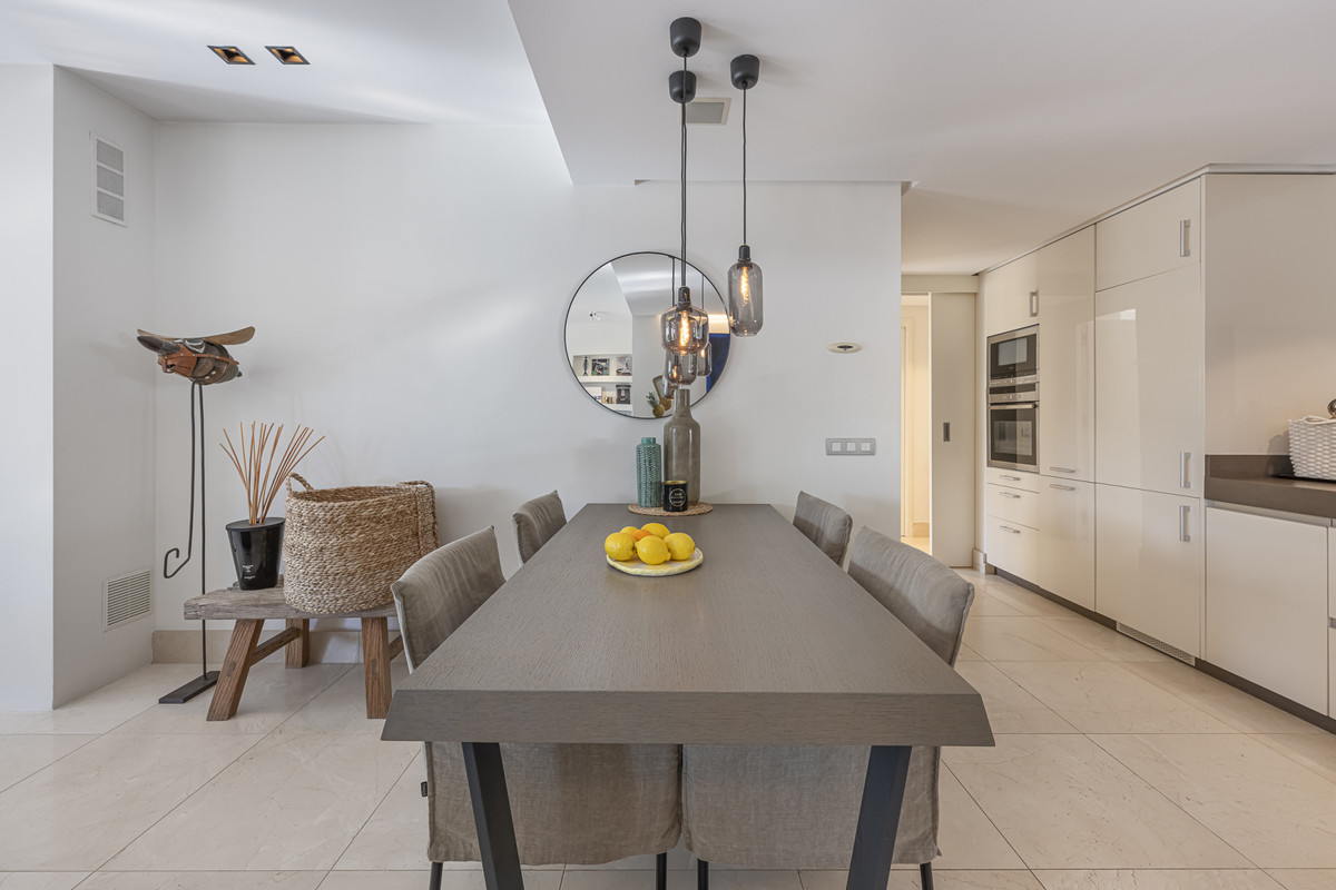 046bb08b454a99d21f83447e4590ef4b - 22