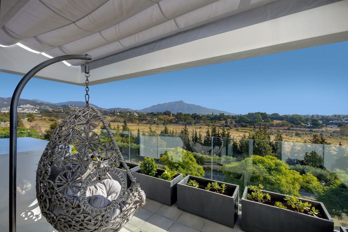 048215d9f452b2e01a9462cc436f5068 - 1