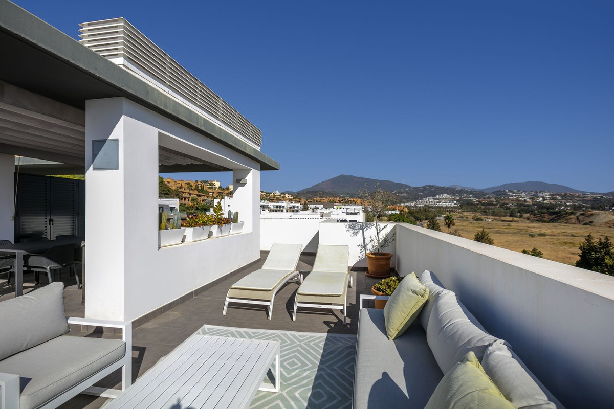 048215d9f452b2e01a9462cc436f5068 - 15