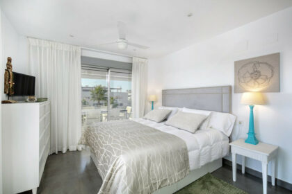 048215d9f452b2e01a9462cc436f5068 - 7