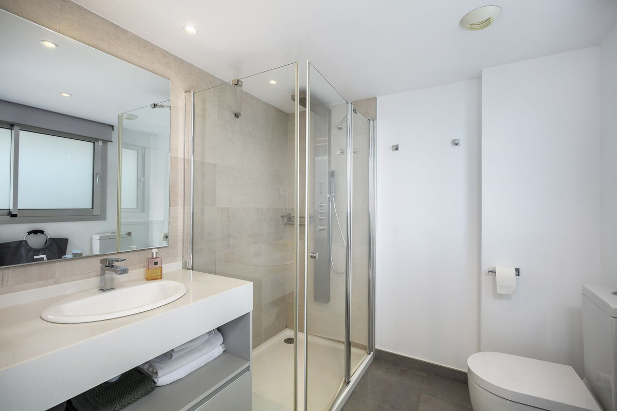 048215d9f452b2e01a9462cc436f5068 - 9