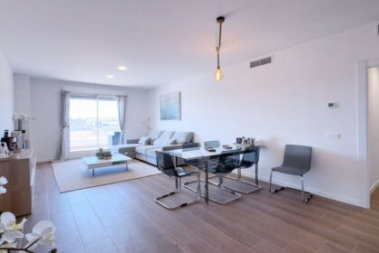 049444f0462449f7bc8a2ef9536acd76 - 1