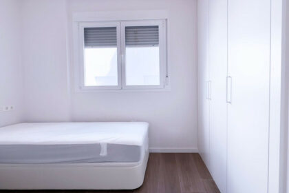 049444f0462449f7bc8a2ef9536acd76 - 10