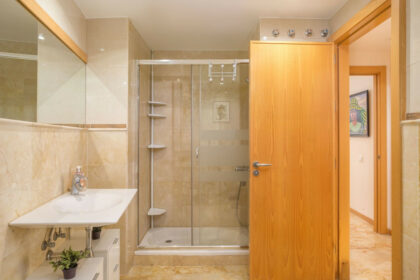 04af89005da2f67663388f24b7c289af - 19