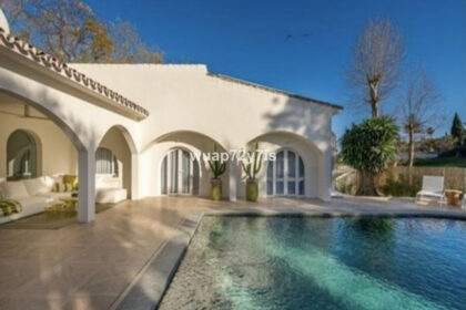 04b675c25c5692f173d5204cf54ce2a3 - 1