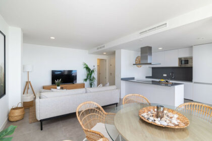 04ee0083a1edb46d3715bd7d8ab9446e - 17