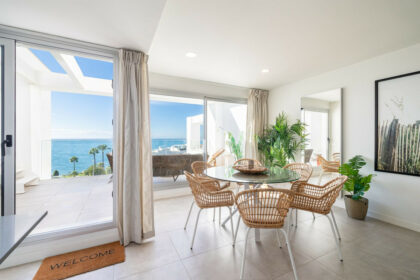 04ee0083a1edb46d3715bd7d8ab9446e - 3