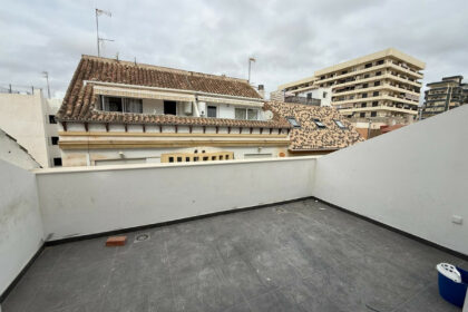 059e6045516eab9bcfef2be61dfc6c95 - 1