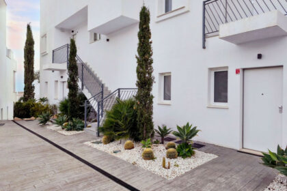 06b1c585867efba5cfb9d7ee176f1692 - 48