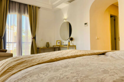 06b247f3e638d1bfb86cdc78a98128b0 - 23