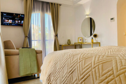 06b247f3e638d1bfb86cdc78a98128b0 - 25