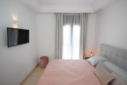 06b247f3e638d1bfb86cdc78a98128b0 - 37