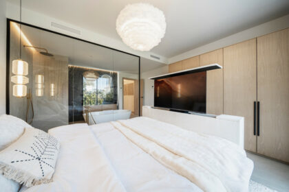 06b6452e47d7bc5d6a878525fccd2d07 - 15