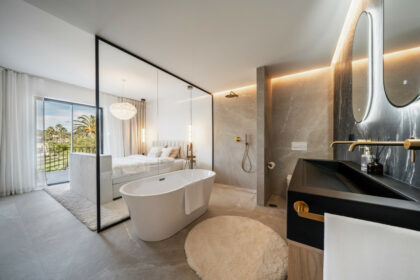 06b6452e47d7bc5d6a878525fccd2d07 - 22