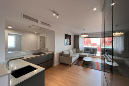 06fc92d0616bcd521bdb70af1bef491a - 3