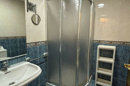 070b1a6d820bf55339b48f3f8b7aaa74 - 3