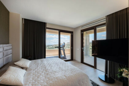 0731565ca28820065a3c70696523863a - 27