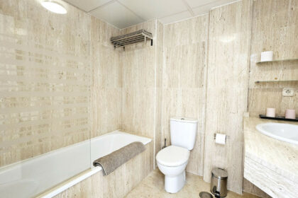 07394005e82b4615abf569d4137664ca - 12