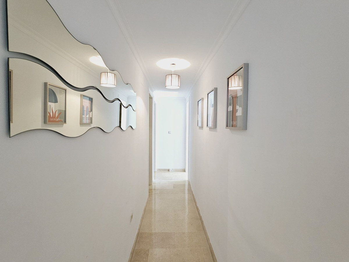 07394005e82b4615abf569d4137664ca - 13