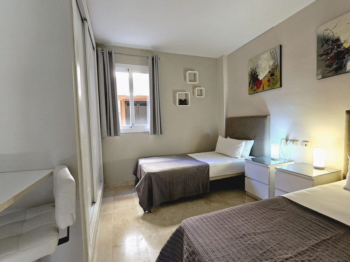 07394005e82b4615abf569d4137664ca - 14