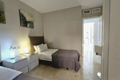 07394005e82b4615abf569d4137664ca - 15