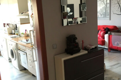 07403a7b6a0f441c763a2baefb1924ff - 18