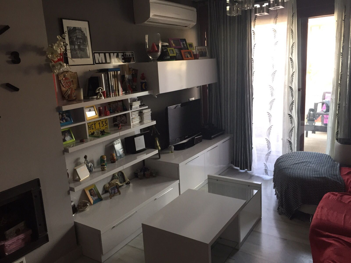 07403a7b6a0f441c763a2baefb1924ff - 3