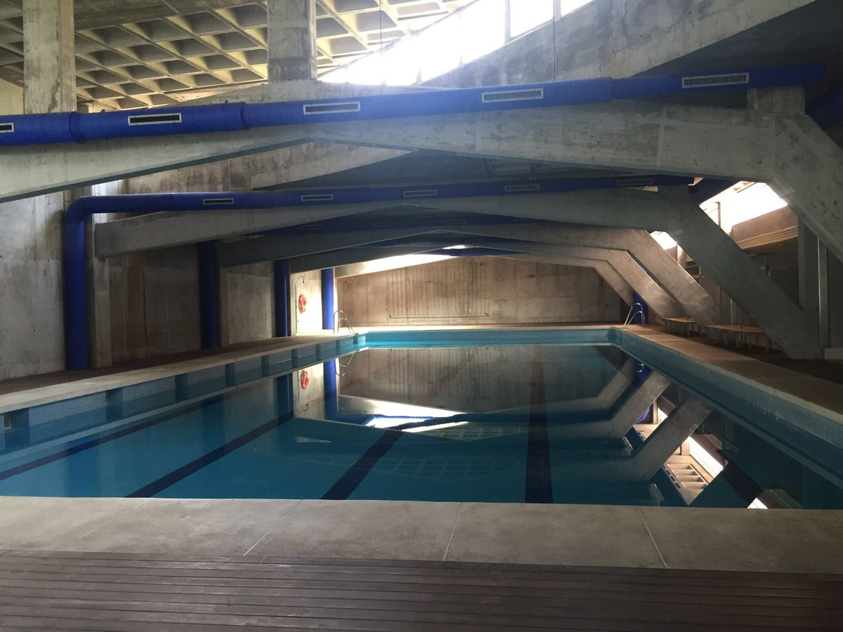 07403a7b6a0f441c763a2baefb1924ff - 36