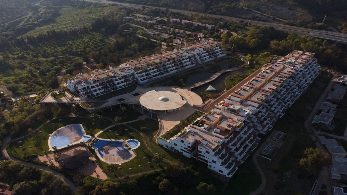 07403a7b6a0f441c763a2baefb1924ff - 40