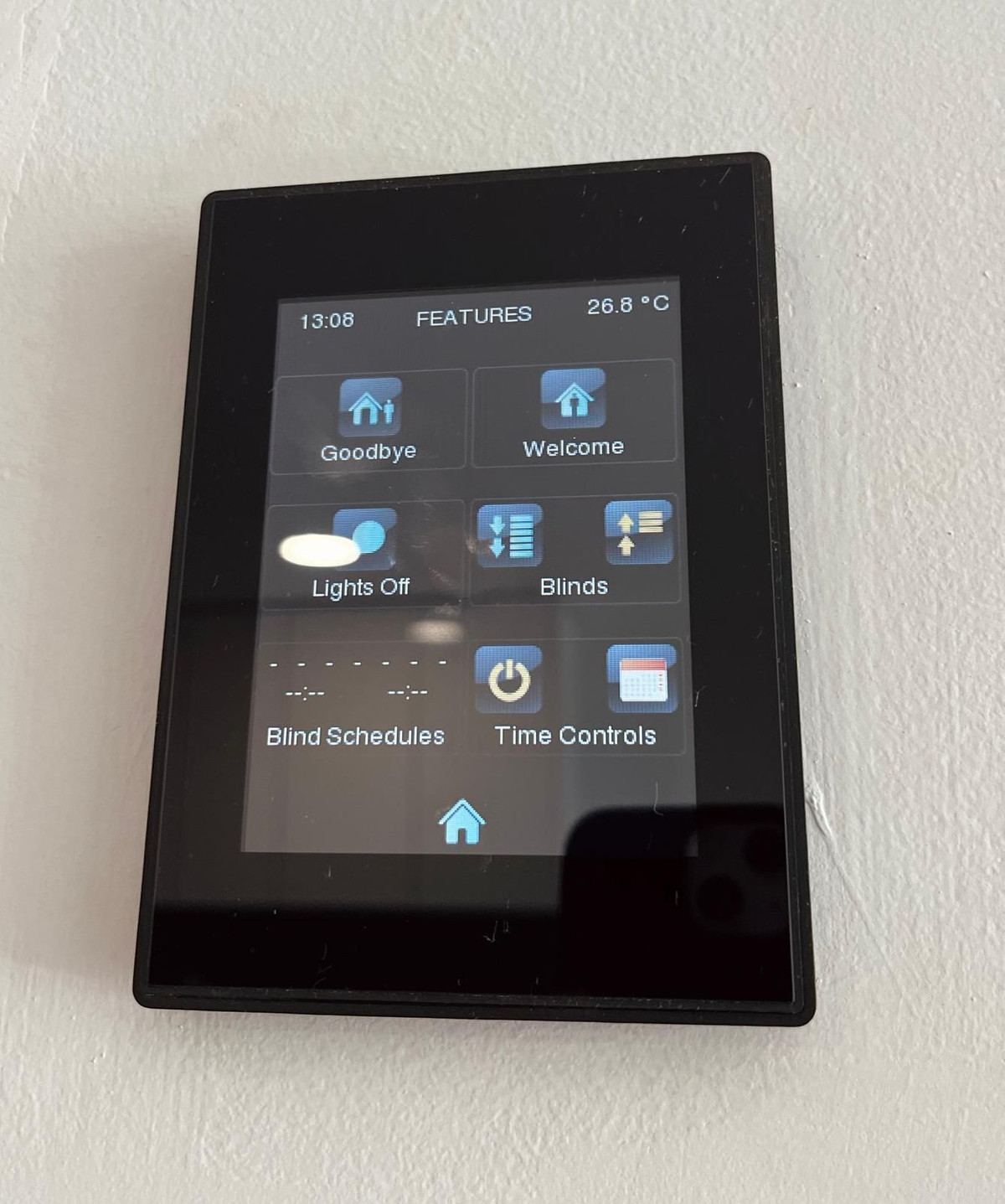 0784677893cf2fe0af4c4e0bdb88e990 - 27