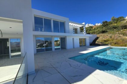 07ab75fa7d7c2ce498afe1c12ef4ca73 - 1