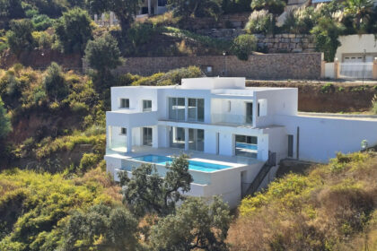 07ab75fa7d7c2ce498afe1c12ef4ca73 - 10